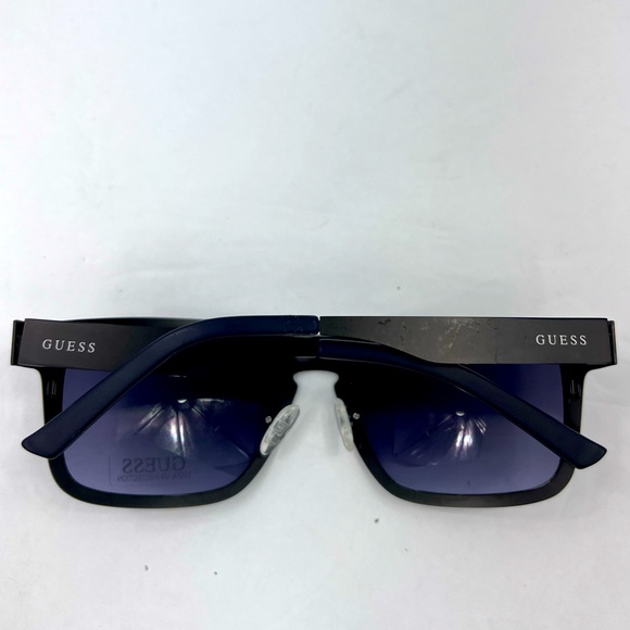 GUESS, BLACK METAL FRAME WITH LAVENDER  LENSES, SUNGLASSES, 100% UV PROTECTION - Picture 14 of 14